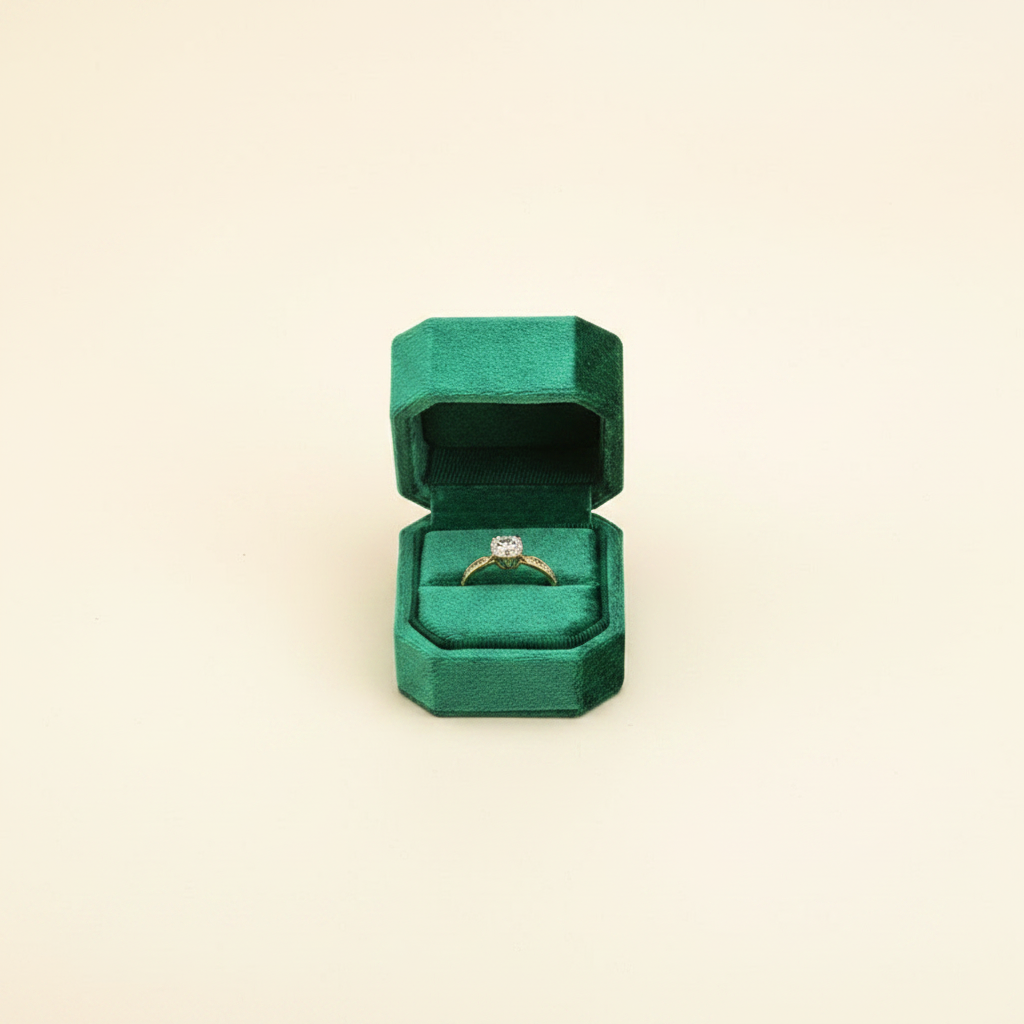 Boîte à bague en velours octogonale, coloris verte
